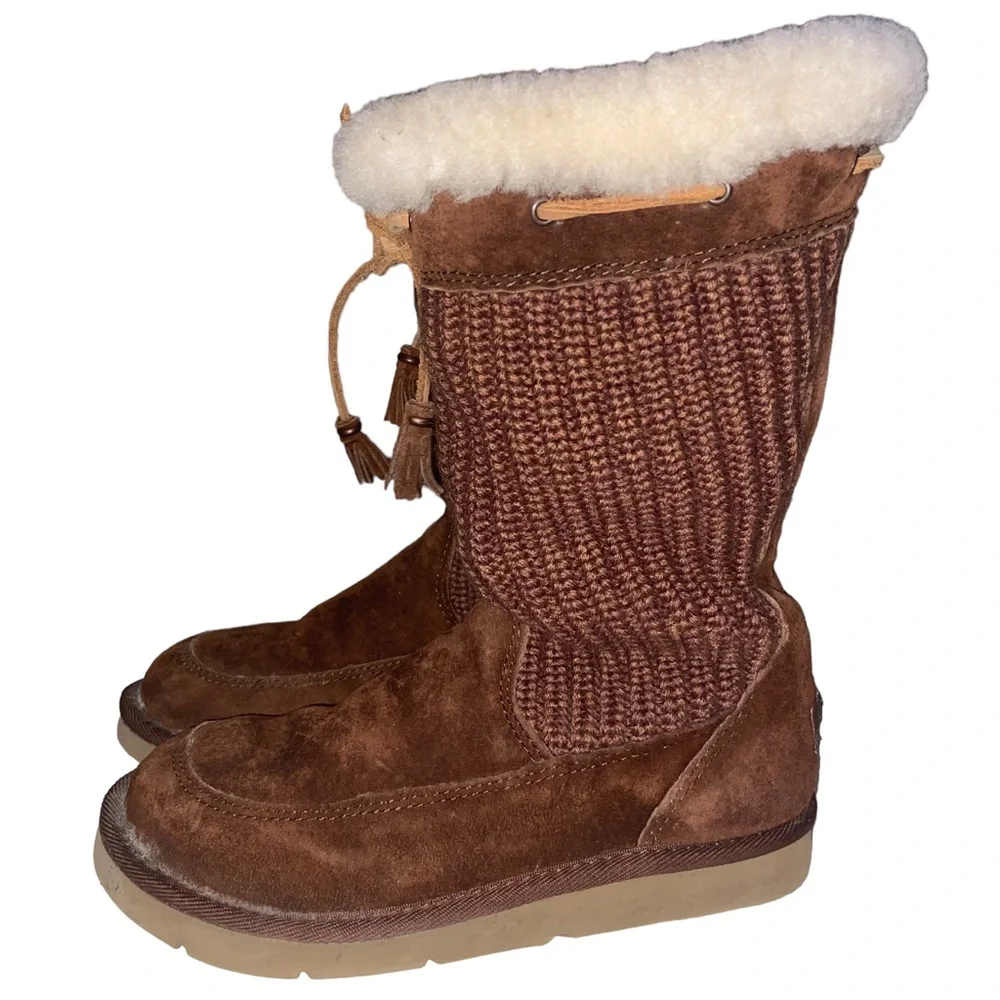 UGG Australia Suburb Boots Womens Size 6 Leather Suede Crochet Knit Fur Sherpa